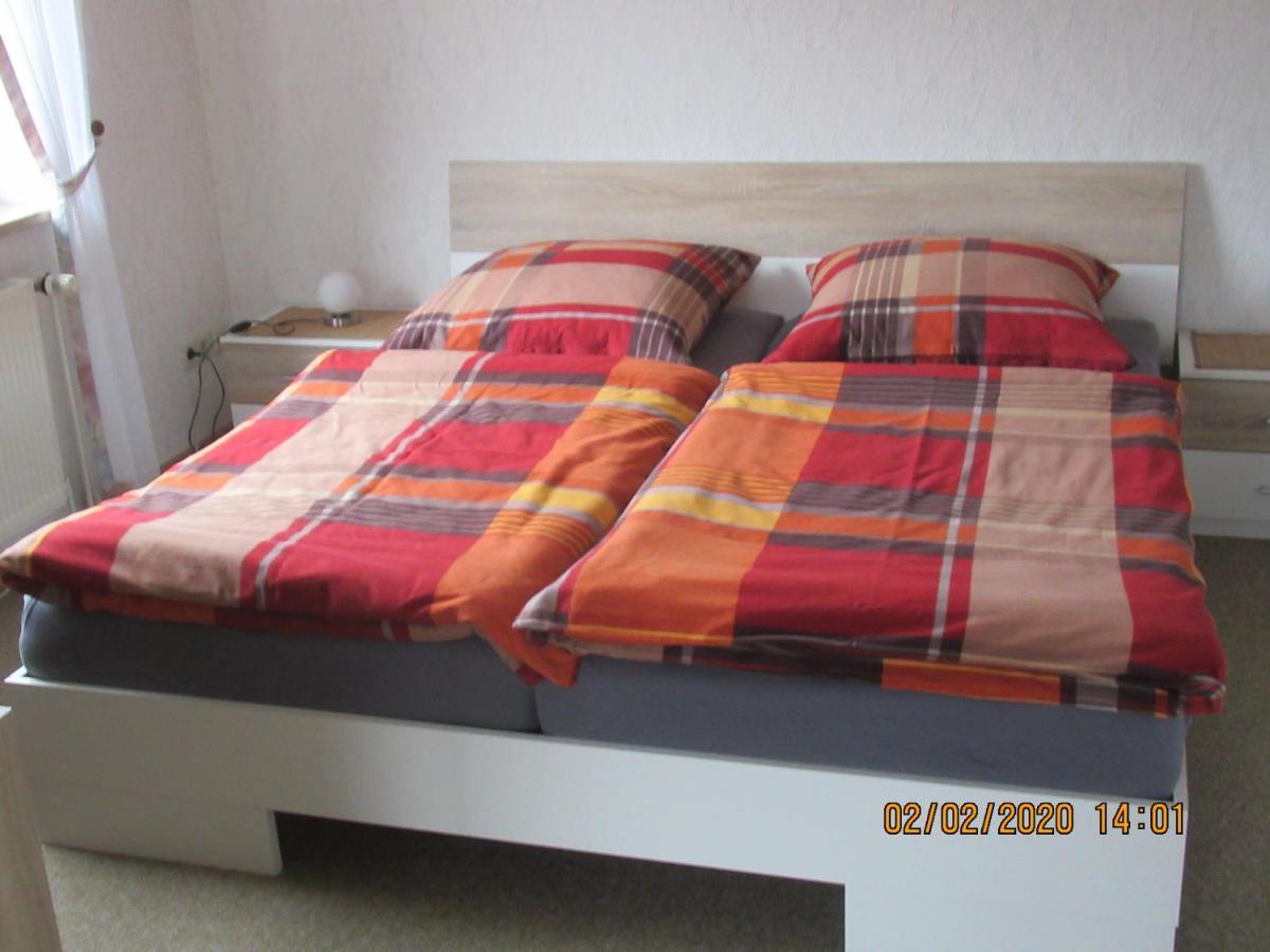 Ferienwohnung "Romaker" Jeersdorf Екстериор снимка